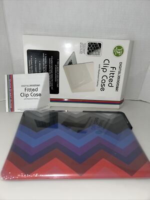 Digital Gadgets Set of 2 Fitted Clip Case for 13'' MacBook Color Multicolor