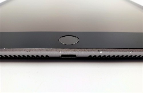 Apple Ipad 6th Gen 9.7" A1954 32GB WiFi + Cellular Unlocked MR6Y2LL/A Space Gray - Picture 3 of 5