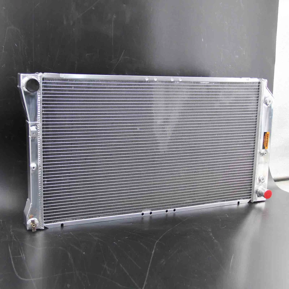 SPAWON Radiator For Chevrolet Caprice Buick Commercial Chassis 1994-1996 3Row AT - Image 4 of 4