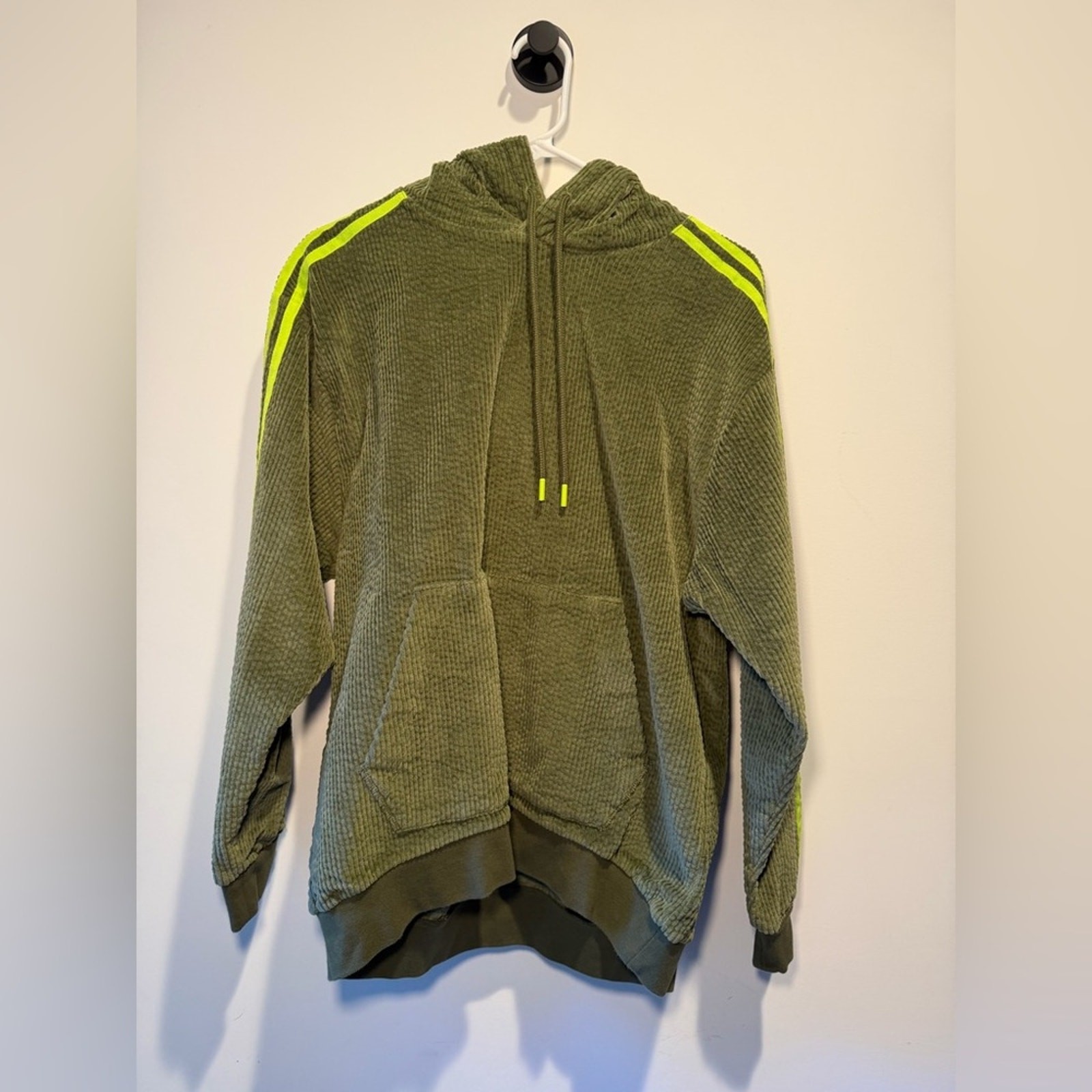 Seller photo, eBay