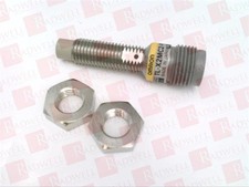 OMRON TL-X2MC2-P1E / TLX2MC2P1E (NEW IN BOX)