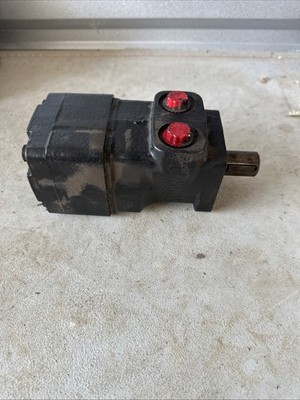 RS013997 White Drive Products Interchange Hydraulic Motor Pump Unit
