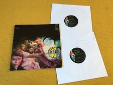 LP - Canned Heat - Living the Blues - VG+