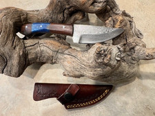 Sweet EDC  belt  knife made of Damascus  Steel w/wood & ceramic handles