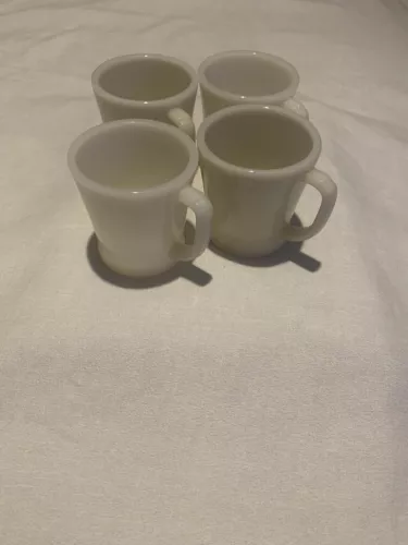 Vtg Fire King Anchor Hocking Ivory White D Handle Mugs Set Of 4