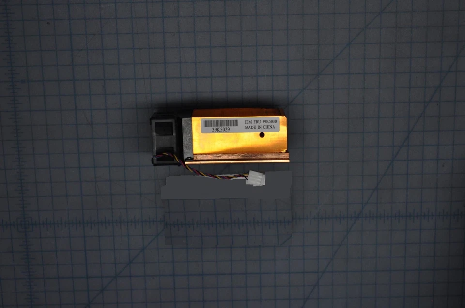 IBM Thinkcentre P4 8104 Heatsink And Fan Asm used 39K5030 - Image 2 of 3