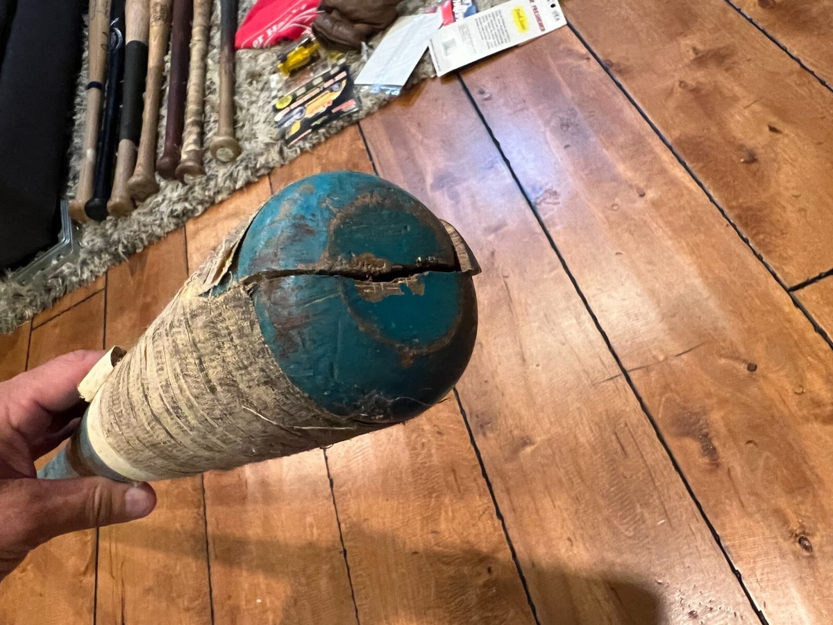 SSK Z9 Professional Edge Coaches Wood Fungo Bat 33 35 37, 60 OFF