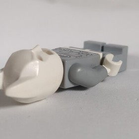 Lego DC Super Heroes Minifigure Arctic Batman From Set 76000 no cape