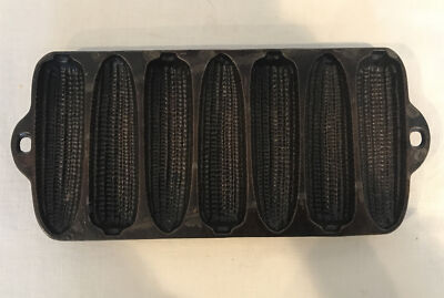 Vintage Cast Iron Corn Bread 7 Stick Pan Made In USA Marked B Clean And Seasoned