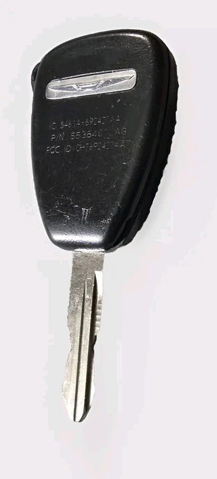 2014 OEM Chrysler 200 Key Fob Original - Image 3 of 4