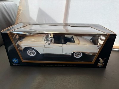Road Signature Collection 1958 Cadillac Eldorado Biarritz 1:18 **OVP*Sammler**