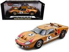 1966 Ford GT-40 MK II RHD (Right hand Drive) #5 Gold 24H of Le Mans 1/18 Diecast