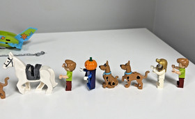 Scooby Doo LEGO 75902 Mystery Machine, 75901 Mystery Plane, 75900 Mummy Museum