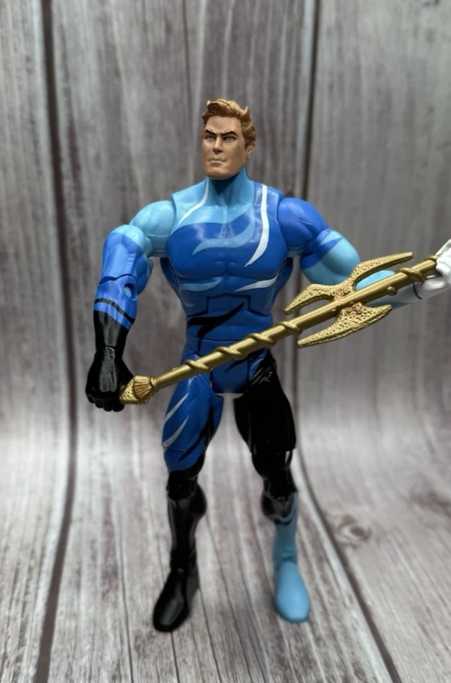 完整 DC Universe 经典海洋战士 Aquaman Wave 7 图 1 BAF CNC 2008 — 第 2/4 张图片
