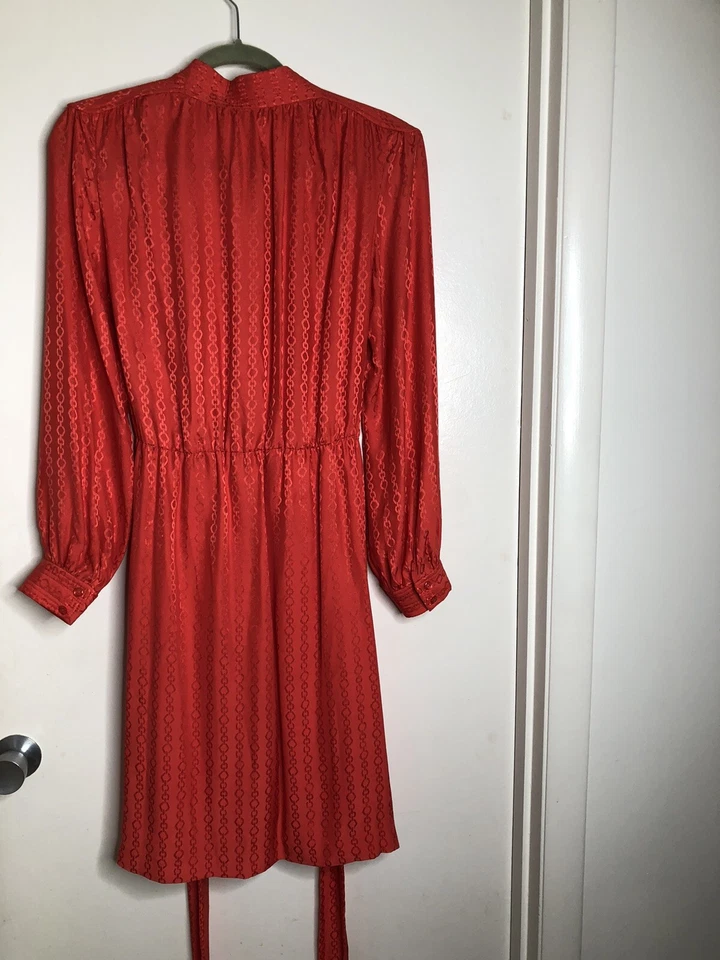 Vestido Vintage Trina Turk Fresa Rosa Coral Caliente Talla 8 Seda Con Mangas Largas Foto 2 de 4