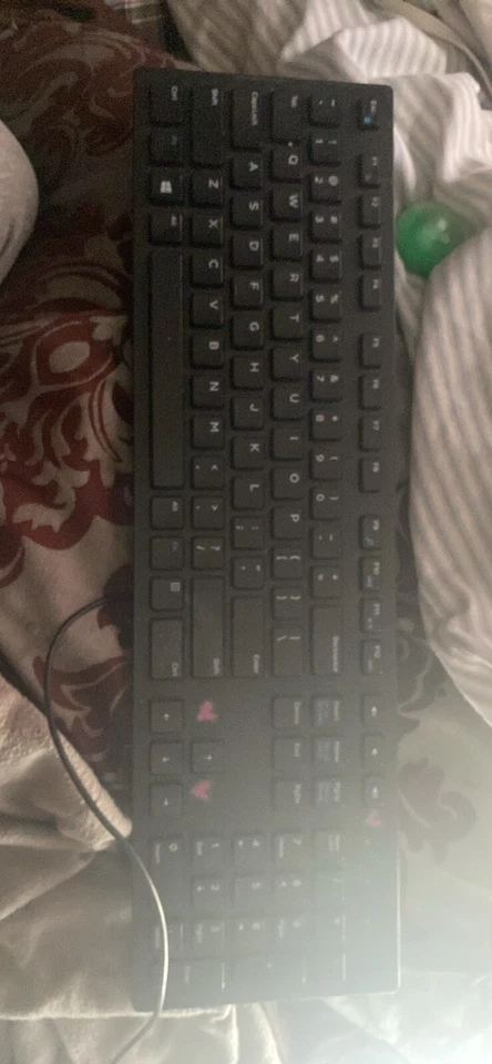 Acer Aspire TC-780-AMZKi5 (Intel Core i5, 3 GHz, 8 GB RAM, 2 TB HDD) Tower... - Image 4 of 4