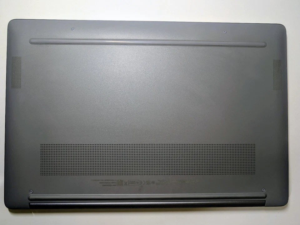 HP Chromebook Plus 15a-nb0000ns 15.6" i3, 8 GB, 256 GB UFS Silver Chrome OS - Imagen 4 de 4