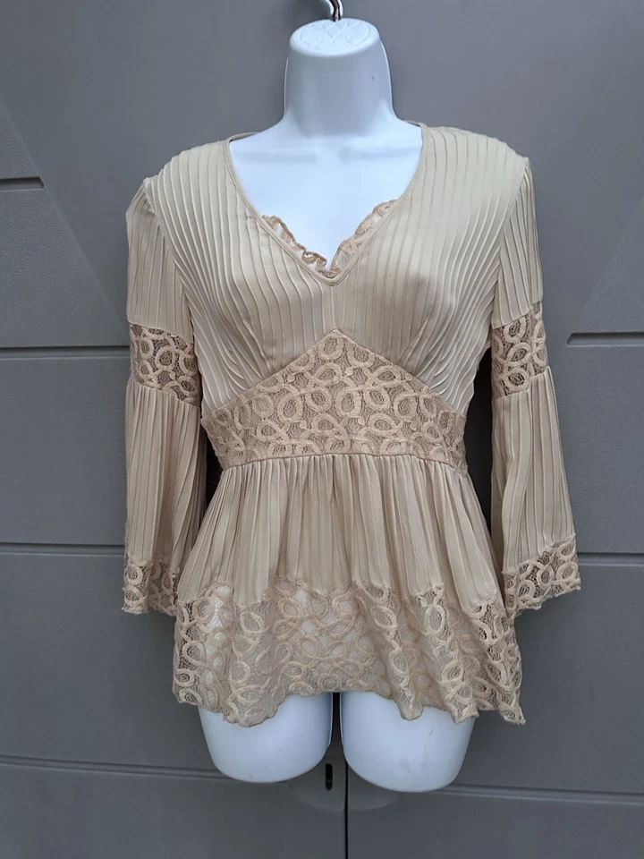 Blusa Babydoll de Seda Y2K INC Plisada Mangas Campana Borde de Encaje Coqueta Romántica 2 Foto 3 de 4