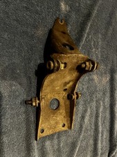Ac Compressor Bracket Classic Saab 900 16v 1985 Turbo 1986-93 1994 Convertible Ac Compressor Bracket Classic Saab 900 16v 1985 Turbo 1986-93 1994 Convertible