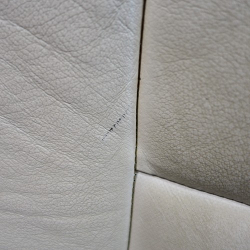 97-03 BMW E39 5-Series Sedan Rear Seat Bottom Bench Cushion Beige Leather OEM - Picture 5 of 10
