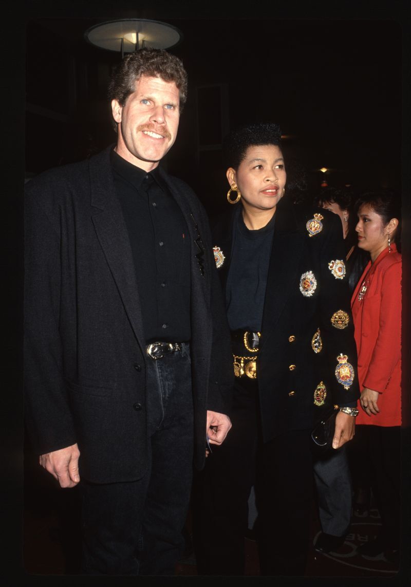 1991 RON PERLMAN OPAL STONE Candid Original 35mm Slide Transparency  HELLBOY