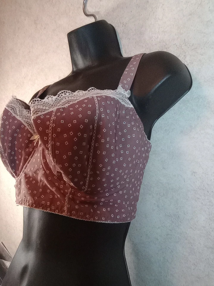 Sujetador largo acolchado Freya Carys 30G nuevo con etiquetas color marrón talla AA1313 Foto 3 de 4