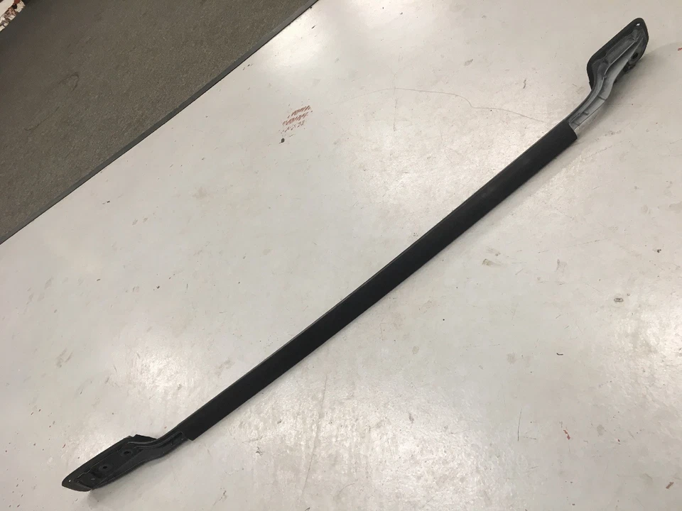 2001 - 2005 年丰田 RAV4 车厢车架铁路乘客侧杆黑色原始设备制造商 — 第 2/4 张图片