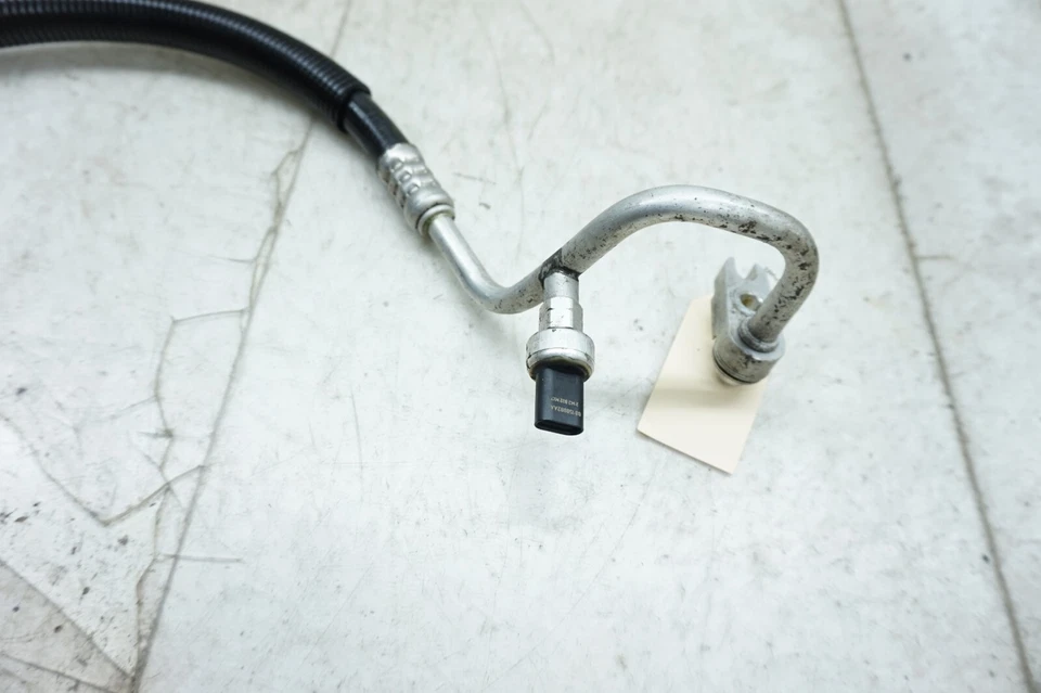 2011-2013 Jeep Grand Cherokee OEM Left Front A/C Discharge Hose Line - Image 2 of 4