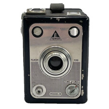 Vintage Tower Model 8 120mm Roll Film 110mm Lens Rare Box Camera - Untested