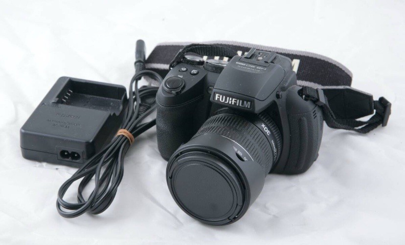 FinePix HS30EXR デジタルカメラ | 動作確認済☆FUJIFILM Fujifilm