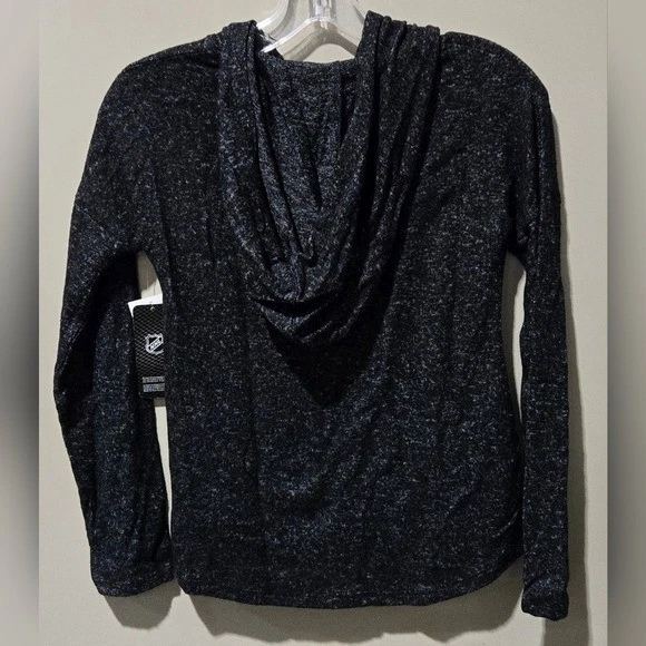 Chicago Blackhawks Heather Black Embroidered Super Soft Hooded Tee - Large 10/12 - Image 4 of 4