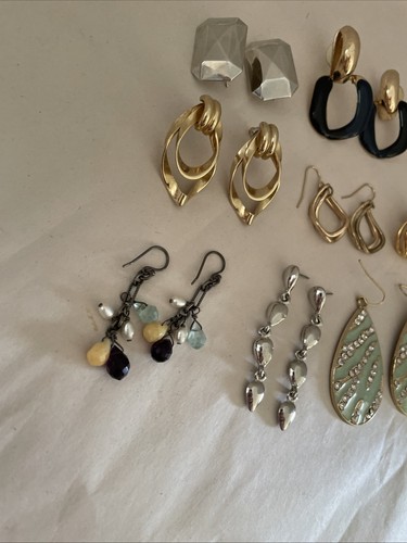 Lote de 8 pendientes perforados joyería cajón chatarra vintage hasta ahora variedad - Imagen 6 de 9