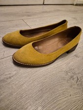 Seasalt Cornwall Pasco suede flat shoes in mustard yellow size UK 4 EU 37