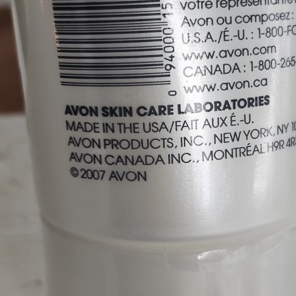 AVON SOLUTIONS Espuma Limpiadora Completamente Limpia 2007 6,7 fl oz Foto 3 de 4