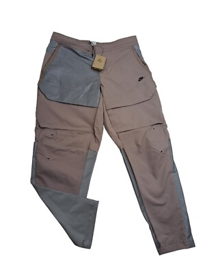 Nike Sportswear Tech Pack Reflective Unlined Cargo Pants Mens Size 36 DO4884-087