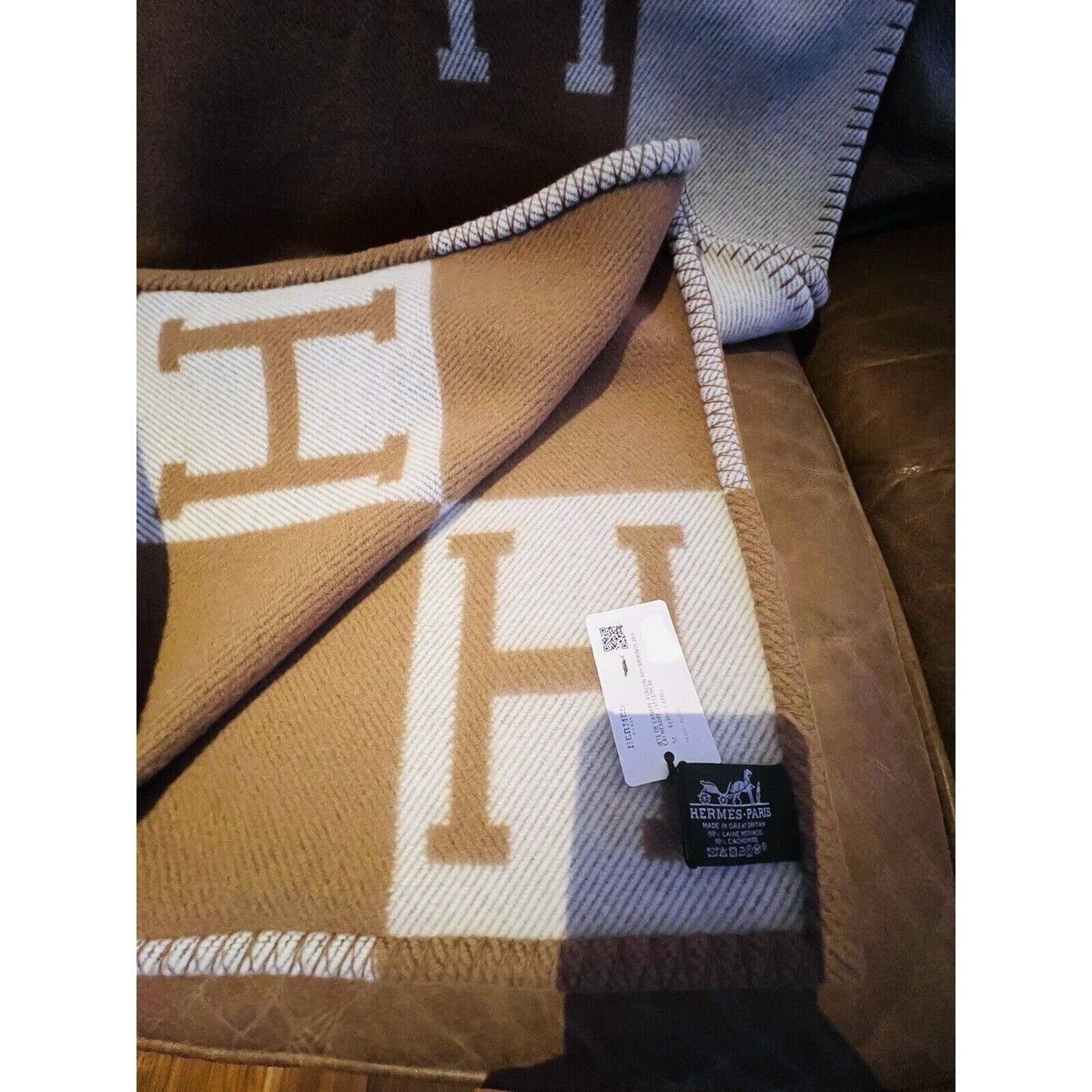 Hermes Avalon Throw H Blanket Merino Wool Cashmere Ecru Camel