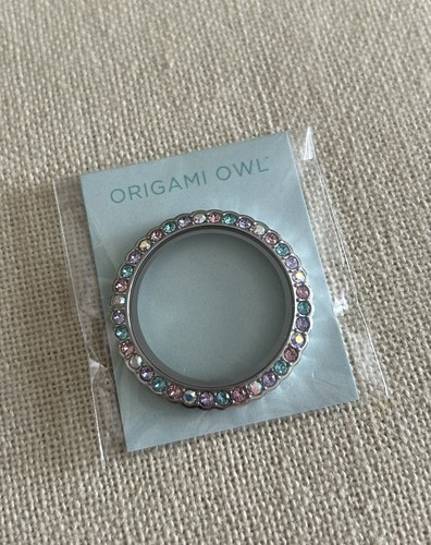 Origami Owl Trolls Large Silver w/Swarovski Crystals Twist Locket Face "NIP" - Picture 2 of 3