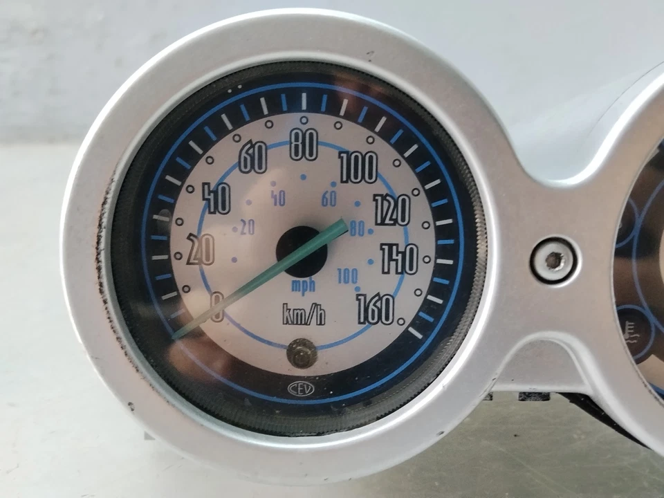 582739 Strumentazione Contachilometri Veglia Piaggio Beverly 125 200 2002 2003 - Immagine 3 di 4