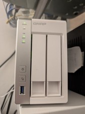 QNAP TS-231p 3.5" SATA 2-Bay Array di Archiviazione NAS