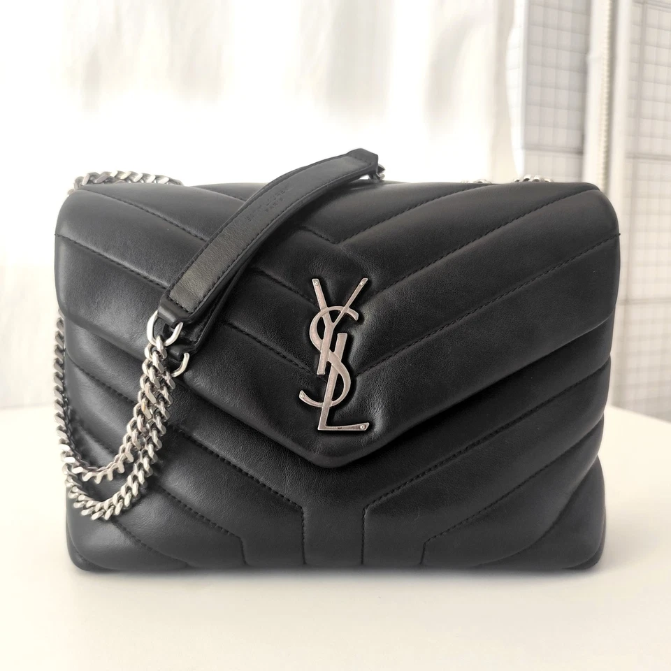 Saint Laurent Loulou, foto 2 di 5