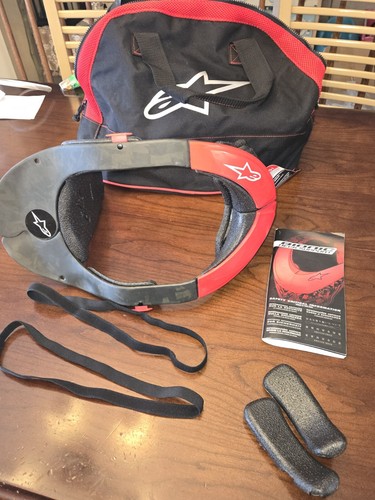 Alpinestar Bionic Neck Brace W/ Tech Carbon Size L - Picture 2 of 2