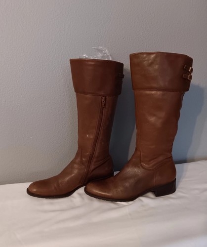 DIBA Boots With Zipper Round Toe Size 8.5 Made In Brazil