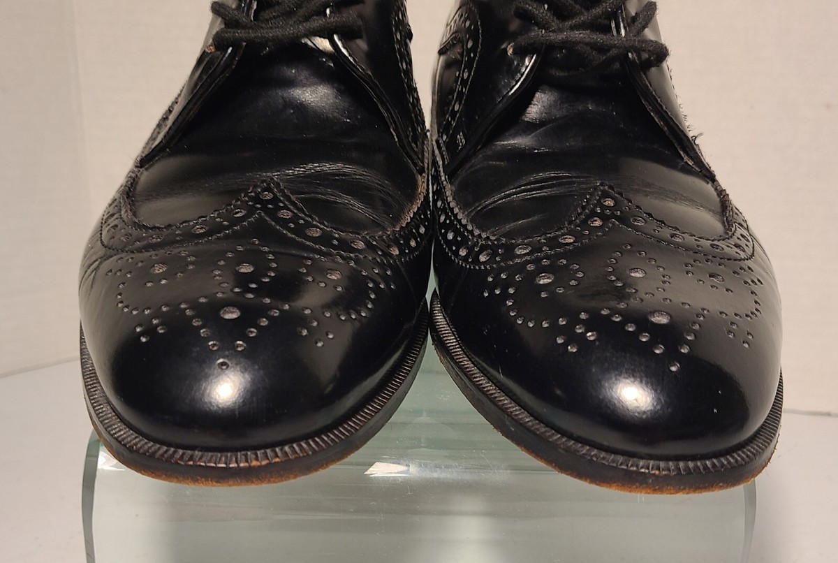 Bally Classic Black Leather Men\'s Wingtips Dress Shoes Size 10D Vintage Bally Italy Mens size 14N Black Soft | Mercari main image 3