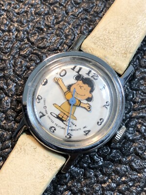 Vintage Lucy From Peanuts Mechanical Wrist Watch Leather Hobo Band Not Running Vintage Lucy From Peanuts Wrist Watch 1952 180-GRC - Etsy main image 3