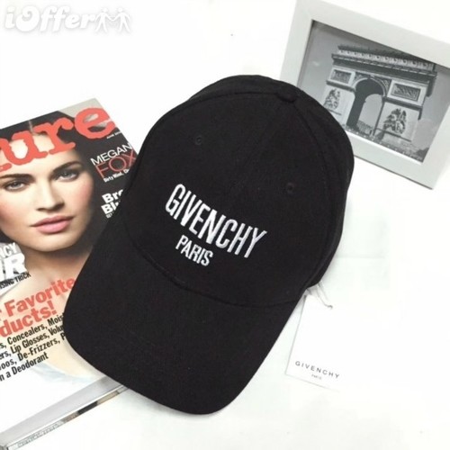 Givenchy Cap Raf Camora