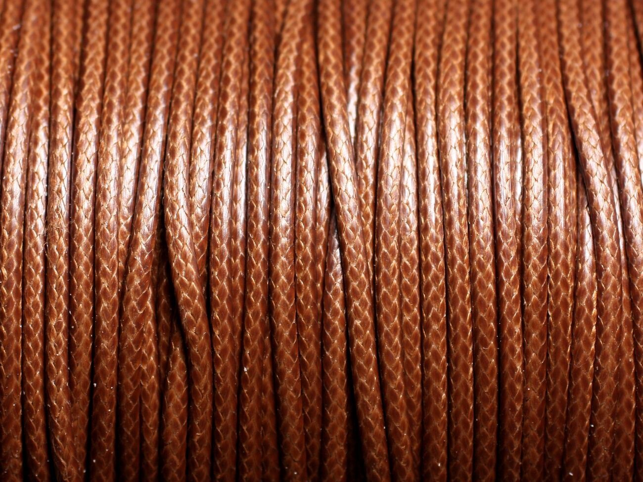 Cordon coton ciré 2mm marron noisette de 80m pour la création de bijoux DIY