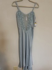 Flora Nikrooz Women s Blue Lace Floral Full Slip, Adjustable Straps, M