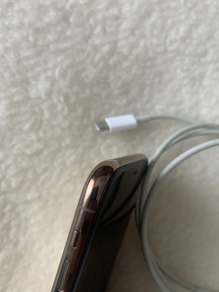 Apple iPhone 11 Pro · 64GB, foto 4 di 5