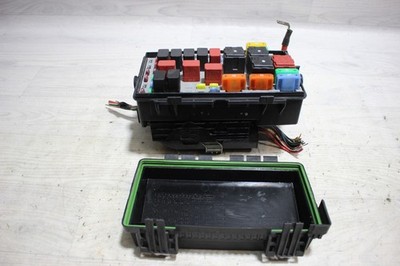 Sicherungskasten Relaiskasten 51737884BZ Fiat Grande Punto 199 Bj,06