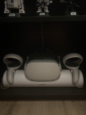 Meta Quest 2 VR Headset W/Charging Station an...